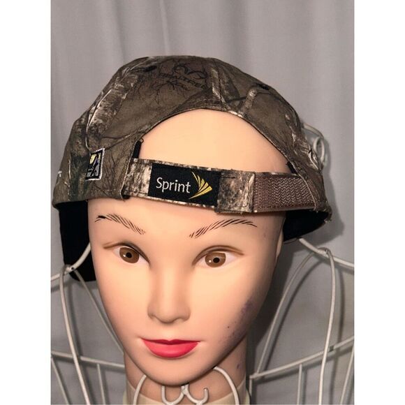 Nice Men Nascar camo adjustable hat Good Condition - Picture 4 of 7
